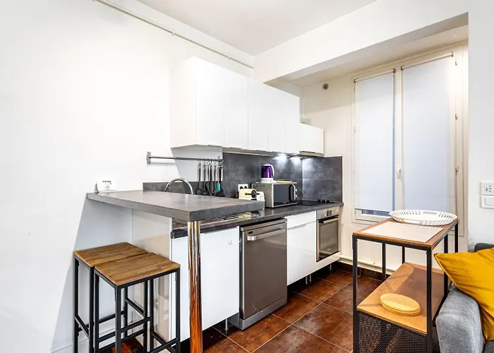 Apartamento Guestready - Confortable Dans Le 10e. París